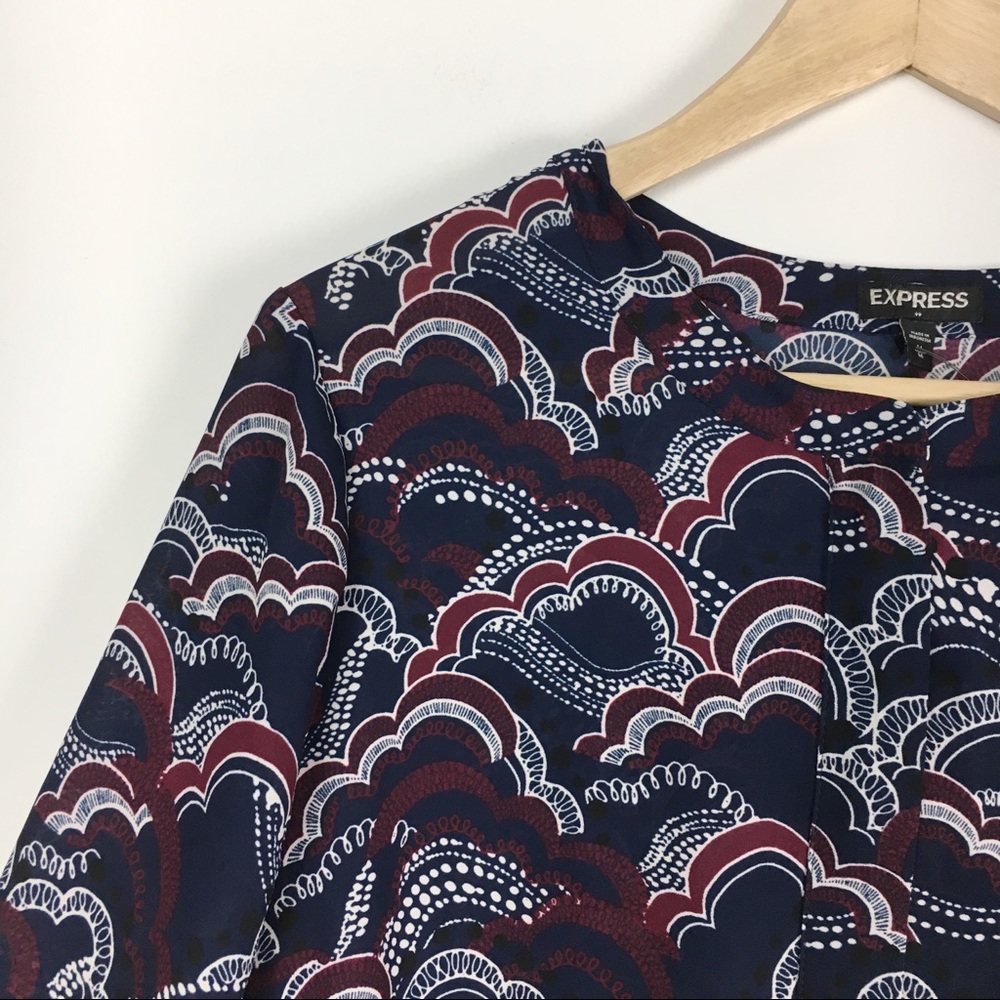 New Express Dark Blue & Burgundy Cloud Tunic Top M - Picture 4 of 7